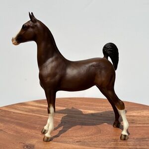 Breyer Horse #915 Kentuckiana Saddlebred Weanling Dappled Liver Chestnut